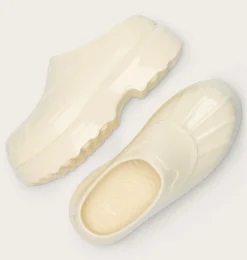 Caribou™ Clog Lux Women's Shoe