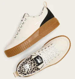 Ona Ave™ Low Waterproof Women's Sneaker